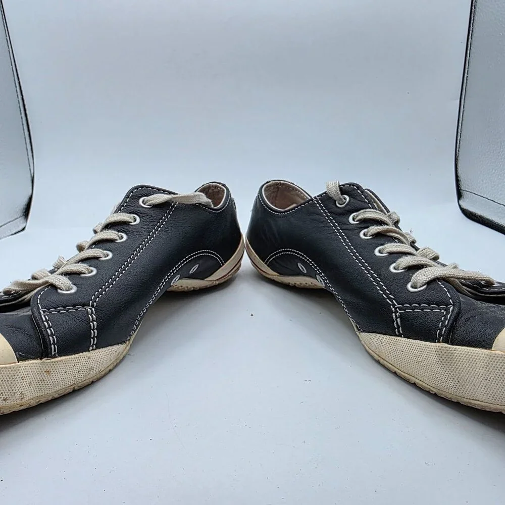 Converse All Star Deluxe Limited Edition Womens 7.5 Black Leather Flat Sneakers